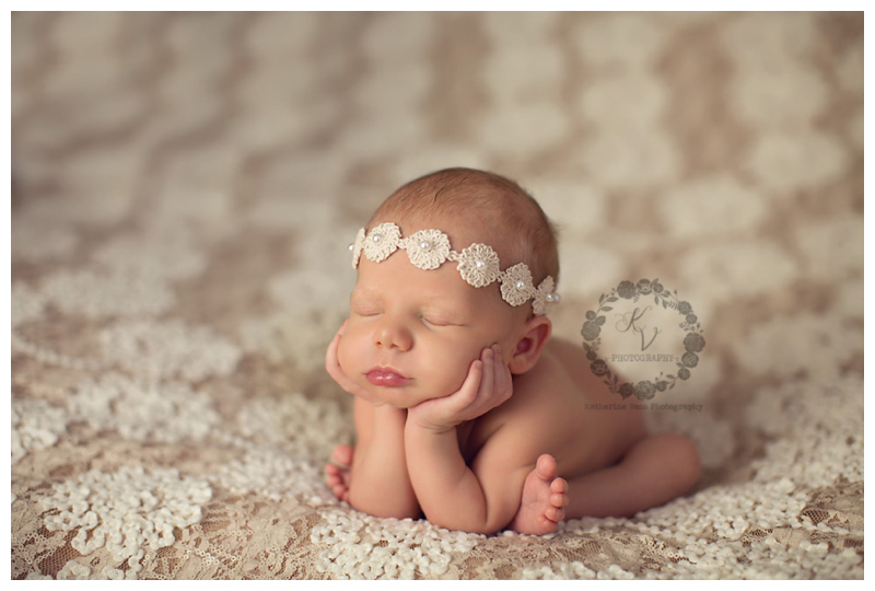 newborn froggie pose from the side