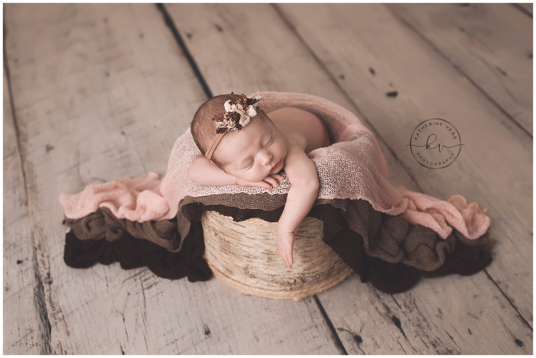 Best Sacramento Newborn Photographer