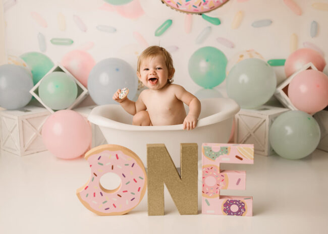 sacramento cake smash photographer donuts