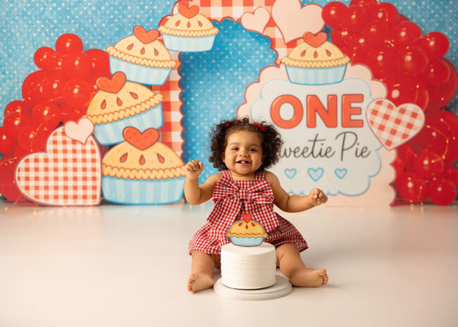 sacramento cake smash photographer sweetie pie